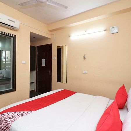 Oyo 22034 Hotel Kanisshk International Rourkela Экстерьер фото
