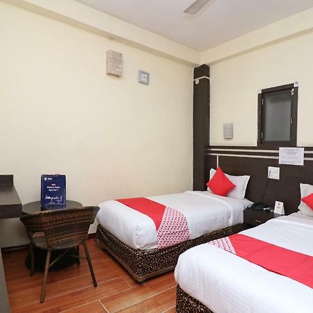 Oyo 22034 Hotel Kanisshk International Rourkela Экстерьер фото