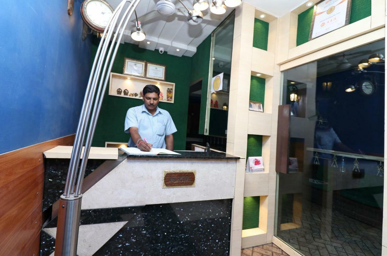 Oyo 22034 Hotel Kanisshk International Rourkela Экстерьер фото